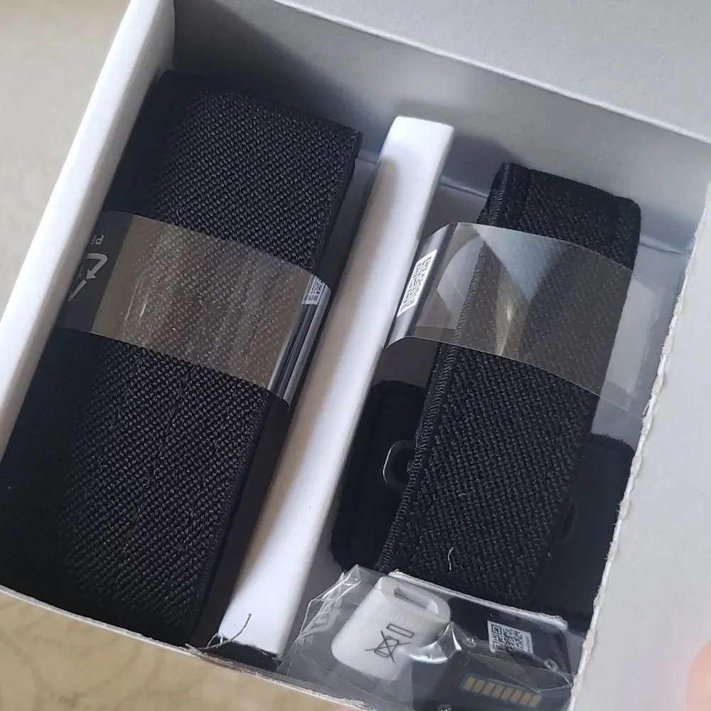 New in Box Samsung Gear VR Powered by Oculus Virtual Reality Headset SM-R323